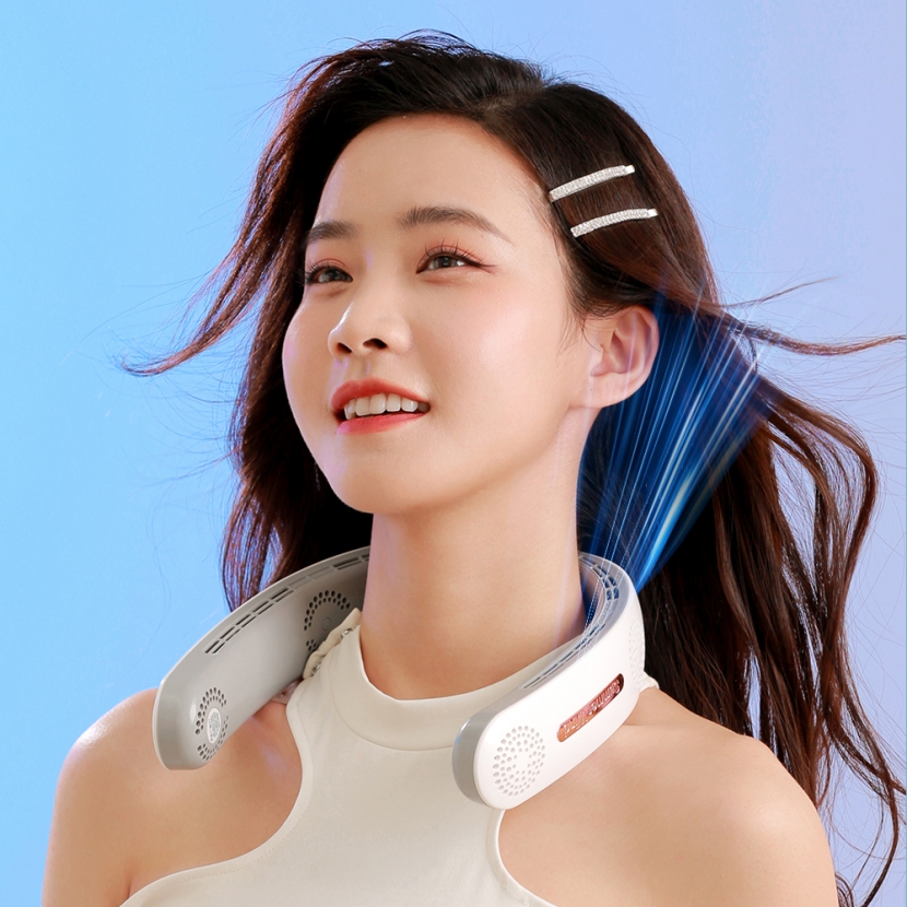 [유니영] 4모터 강력한 넥밴드 휴대용 선풍기 목풍기 (업체별도 무료배송)